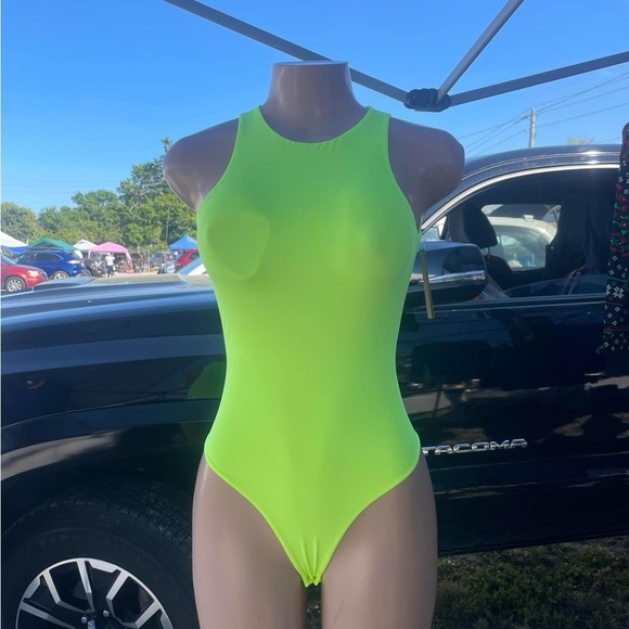 Skims bodysuit - Picture 6 of 6